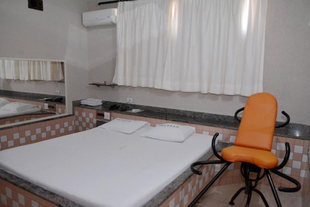 Motel Seculus Barretos Exterior foto